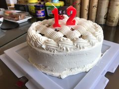 -红宝石·鲜奶小方·海派西点房(长阳店)