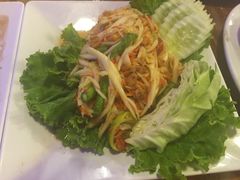 -J Daeng Seafood