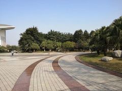 -华为授权体验店(中山公园来福士)