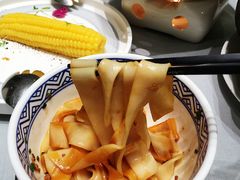 招牌油泼米粉-南景饭店(万家丽路店)
