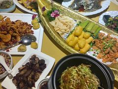 -顺峰海鲜酒楼(省府店)