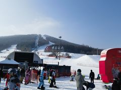 -中旅松花湖滑雪场