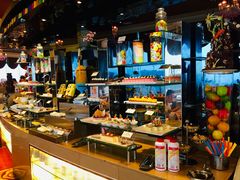 自助取餐区-荣誉国际酒店-云顶旋转餐厅