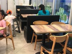-老乡鸡(六安新加坡御苑店)
