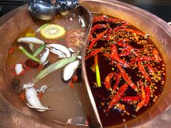 -山城鼎重庆老火锅(西安钟楼店)