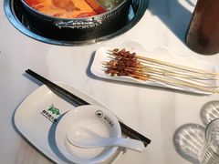 -潮牛壹号鲜牛肉火锅(世界城广场店)