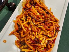 鱼香肉丝-新沸腾鱼乡(世贸天阶店)