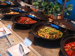 -怡豪大饭店·银顶旋转餐厅