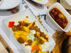 -老乡鸡(上海白玉兰广场店)