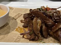 手抓羔羊排-和记小菜(七宝店)
