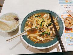雪菜肉丝汤年糕-咬不得高祖生煎·简餐(赛银国际店)
