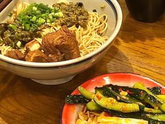 -矮子粉店1985·长沙米粉(湘春路店)