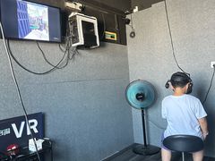 -VR 间客漫·PS电玩·虚拟现实包间游戏电竞(街道口店)