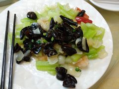 西芹炒百合澳带-心点盛宴江南西店