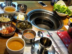 -老炉家木炭烤肉(长江国际店)