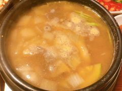 -军硕烤肉·部队火锅(二七万达店)