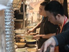 -吴八两面(华宇·北城中央店)