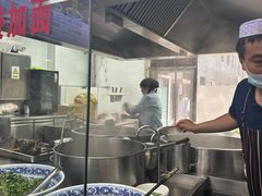 -陇上全荟兰州传统牛肉面(延吉路店)