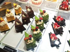 -红跑车(仙鹤街店)