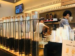 -喜茶(上海打浦桥日月光gelato lab+店)