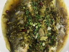 雪菜蒸黄鱼-同兴半盆菜酒家(打浦路店)