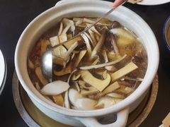 好汤-黔蘑菇四季餐厅(观山湖店)