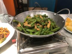 -小菜园新徽菜(宜兴八佰伴店)