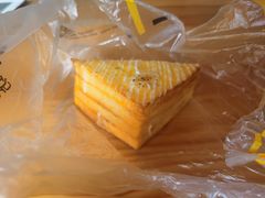 奶酪三角面包-味多美蛋糕(东直门店)