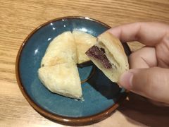 现烤鲜花饼-麦麦山云南菜(复地活力城店)