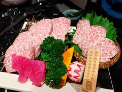 澳洲和牛冠军牛小排-山川小町·极番烧肉(新地假日广场店)