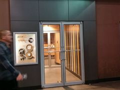 门面-麦当劳(东直门外大街店)