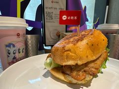 -必胜客(上海新南方商城PH店)