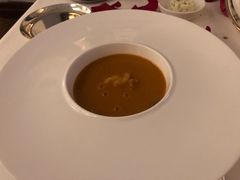 龙虾浓汤-上海和平饭店华懋阁 Cathay Room