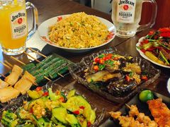 -人间半杯·小酒馆创意菜(三里屯店)