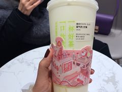 霸气芝士草莓-奈雪的茶(青岛卓悦里INTOWN店)