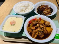 -老乡鸡(上海品尊国际中心店)