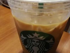 -星巴克臻选(南京金茂览秀城店)