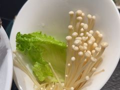 -海上明月海鲜火锅 鲜切牛肉