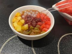 -辣尚瘾·烤鱼·新川菜(牡丹园直营店)