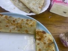 -溢心园香河肉饼总店