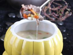 -芳芳私房菜·精做淮扬菜(承德路店)