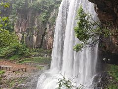 -刘伯温故里景区百丈漈