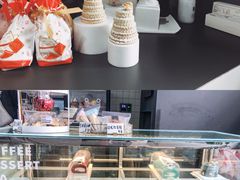 -ADO KAFE(大学城店)