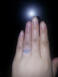 -威德钻石-克拉钻大本营(南京东路店)