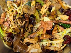 -龙顺园麻辣香锅(机场店)