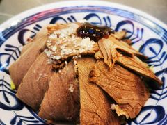 -小国抻面大烧烤馆