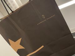 -星巴克臻选(上海陆家嘴中心店)