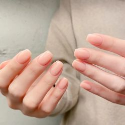-悦指间美甲美睫