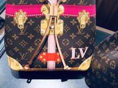 -LV路易威登(时代广场店)