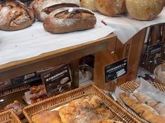 -汉柏麦香德国面包房(海信店)